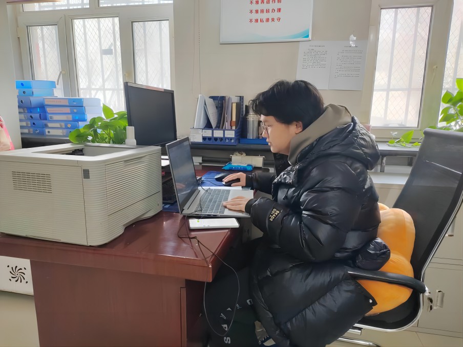 ���X���팍�`��������^����