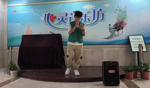 ���ώ�����W�̌WԺ���������_չ���F�Y�����������[�����ڶ���־Ը���