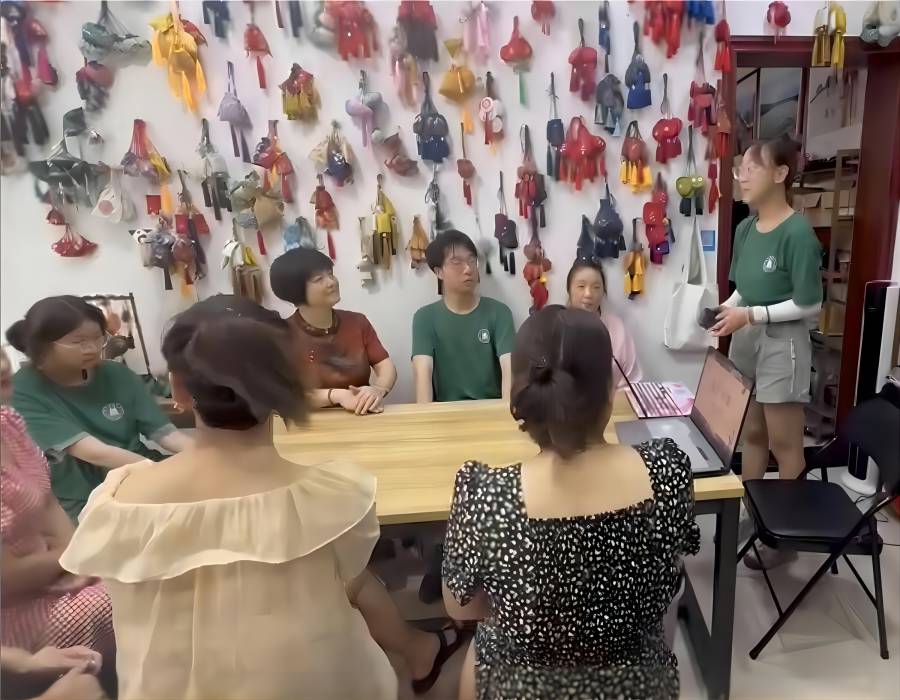 ���P�������{�\���Ŀ��������������邴��C��Ʒ���ؽ�