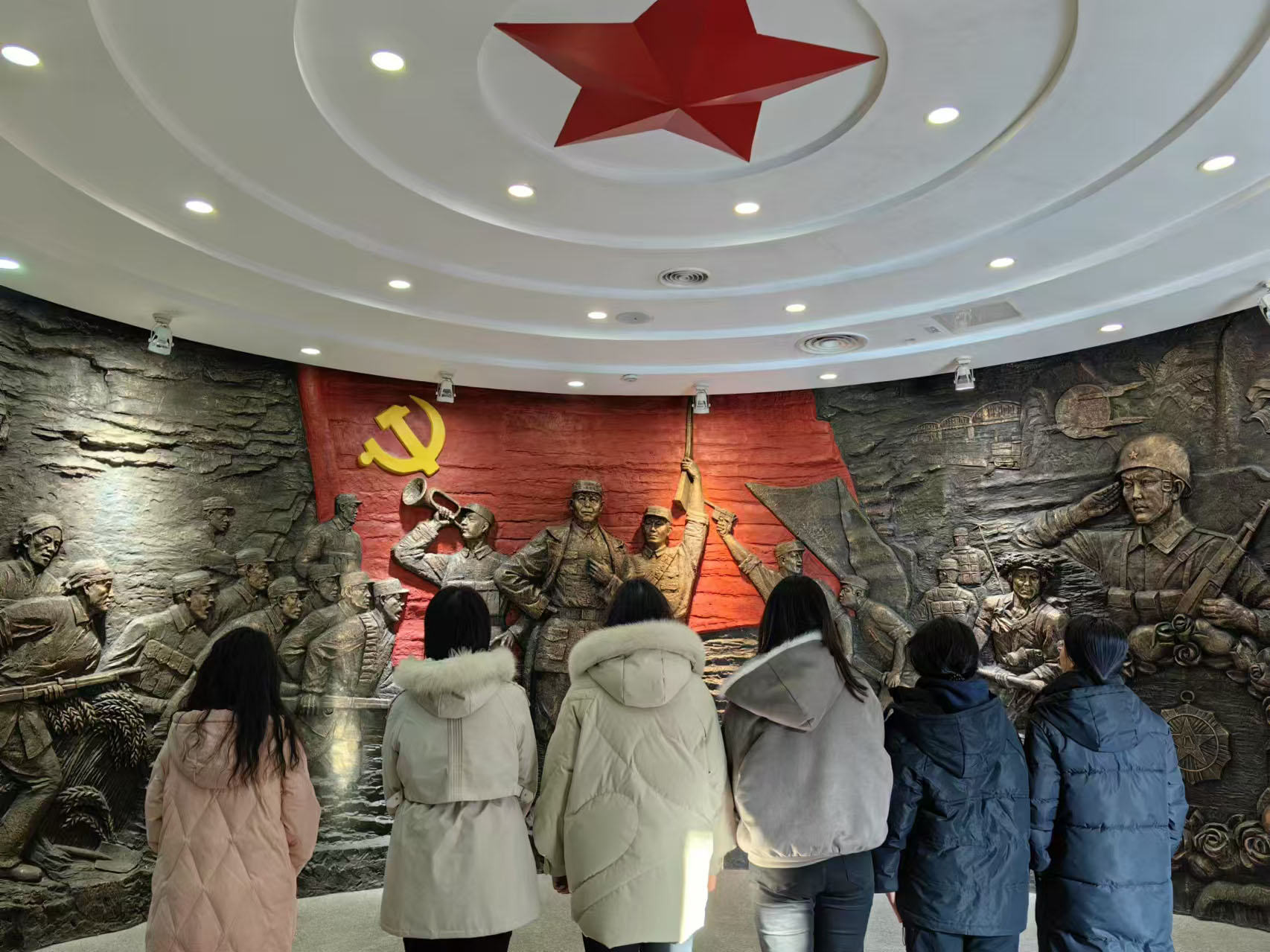 �����������ƵZǰ�С������^���u������ʿ�o���^�ĵ��w��