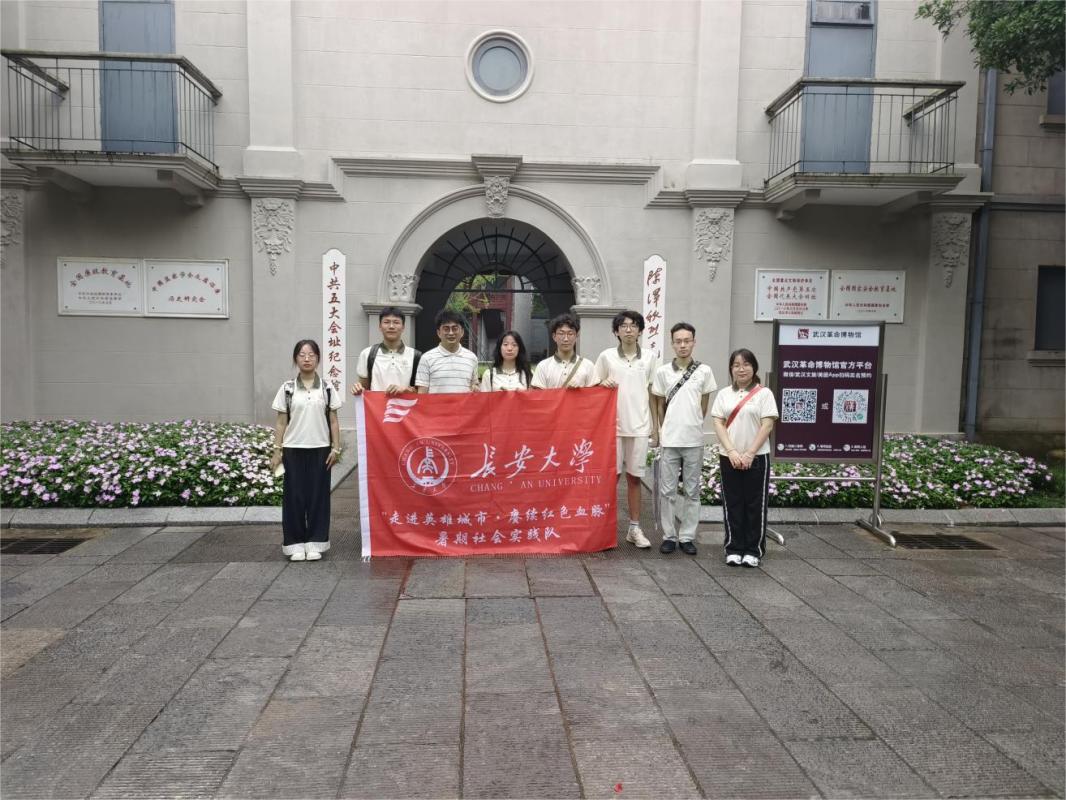 �L����W��������h�����MӢ�۳������s�m�tɫѪ�}������������`�o����һ��